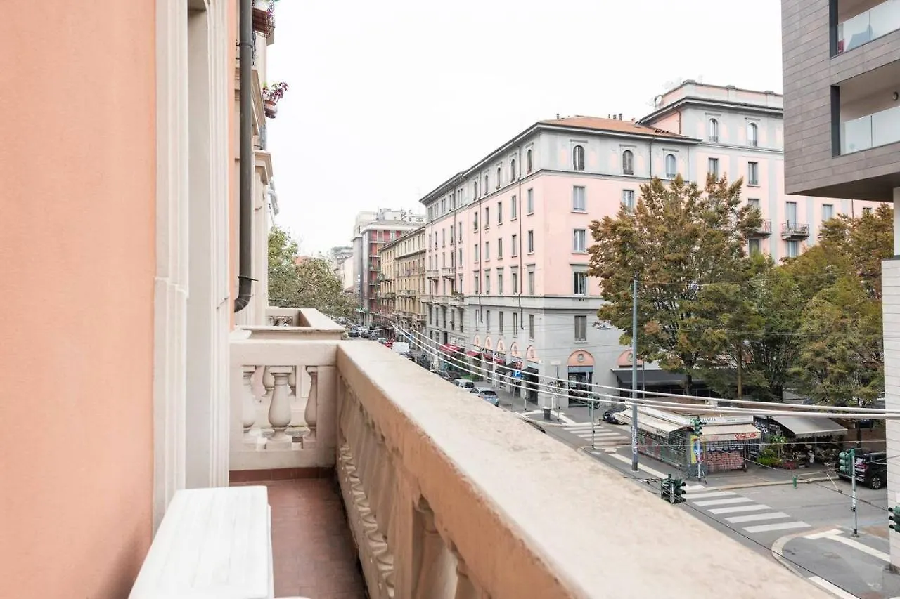 Bocconi 2 Camere In Stile Corte Milanese 0*, Milan Italy